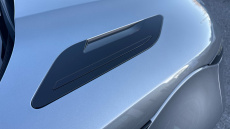 Land Rover Range Rover Evoque 1.5 P300e R-Dynamic SE 5dr Auto Hatchback